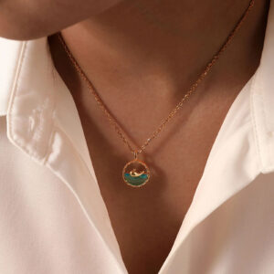 Collar Ballena Acero Inoxidable + Caja de Regalo