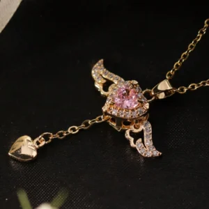 Collar Corazón y Alas + Caja de Regalo